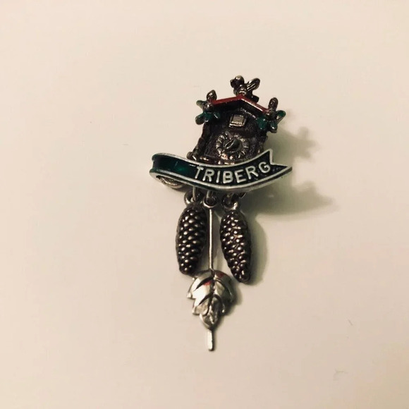 Vintage Triberg Germany Cuckoo Clock Souvenir Lapel Pin Brooch - Picture 9 of 10